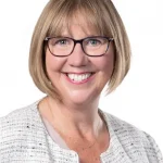Head shot of Laura Jozwiak